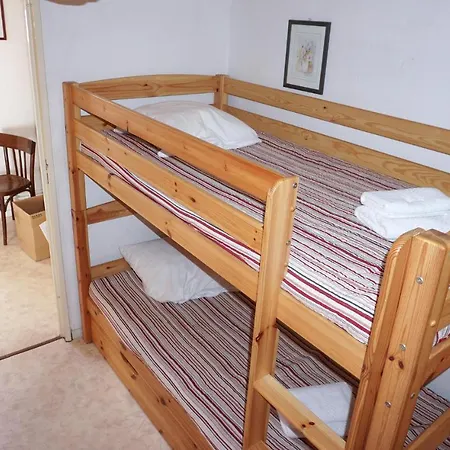 2 Bedroom Amazing In Pierre La Holiday home *