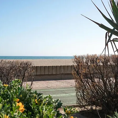 2 Bedroom Amazing In Pierre La Holiday home *