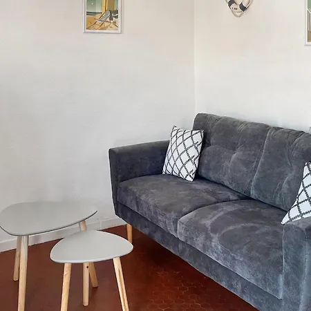 1 Bedroom In Pierre La Holiday home *